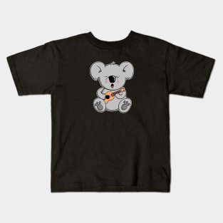 Koala Bear plays Ukulele Kids T-Shirt